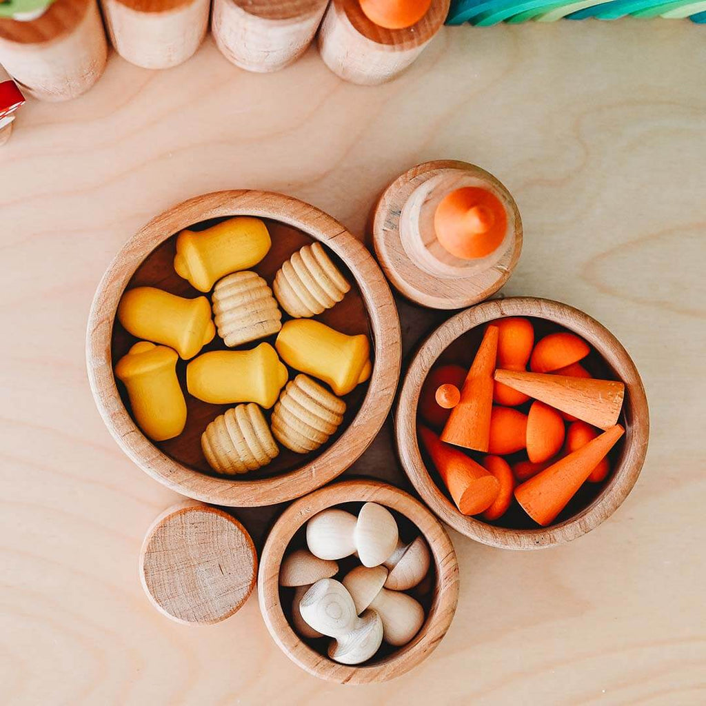 Natural Wood Nesting Bowl Set
