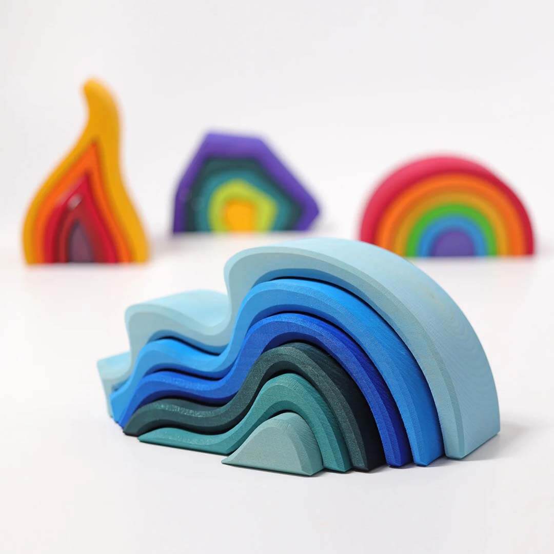 Water Waves Nesting Blocks