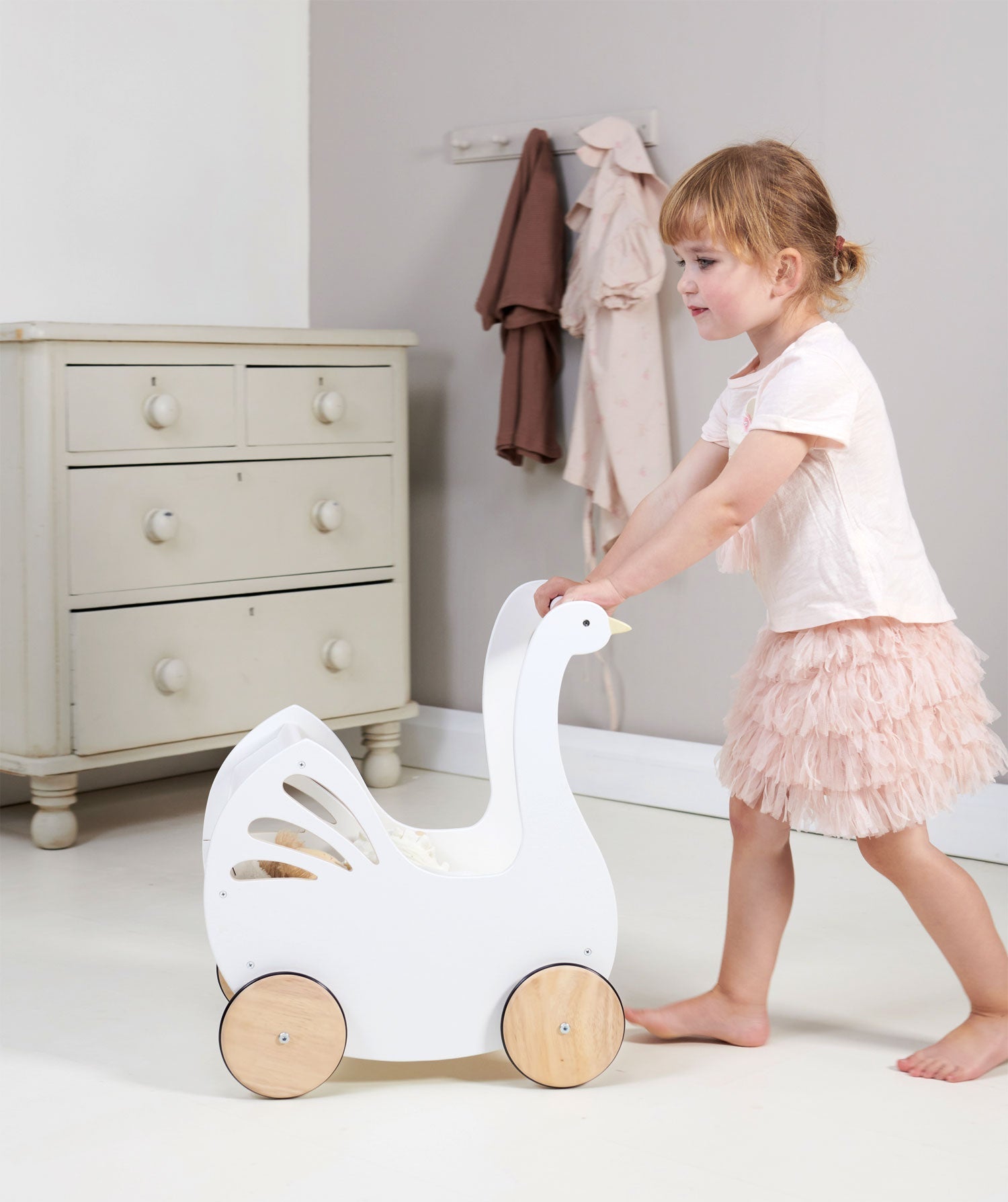 Sweet Wooden Swan Doll Stroller