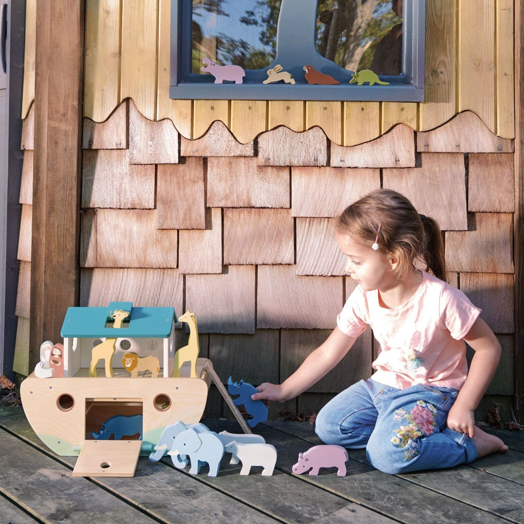 Wooden Noah’s Ark Play Set