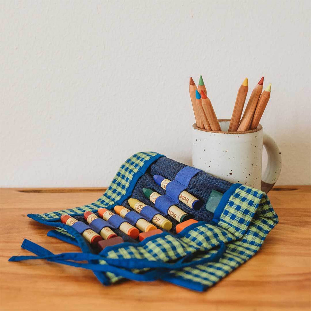 Crayon Roll