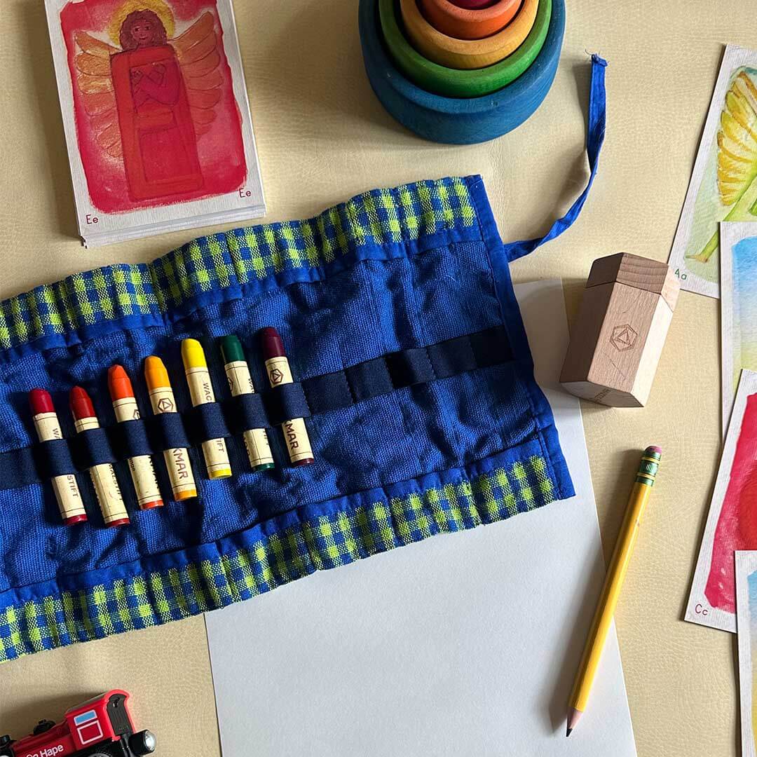 Crayon Roll