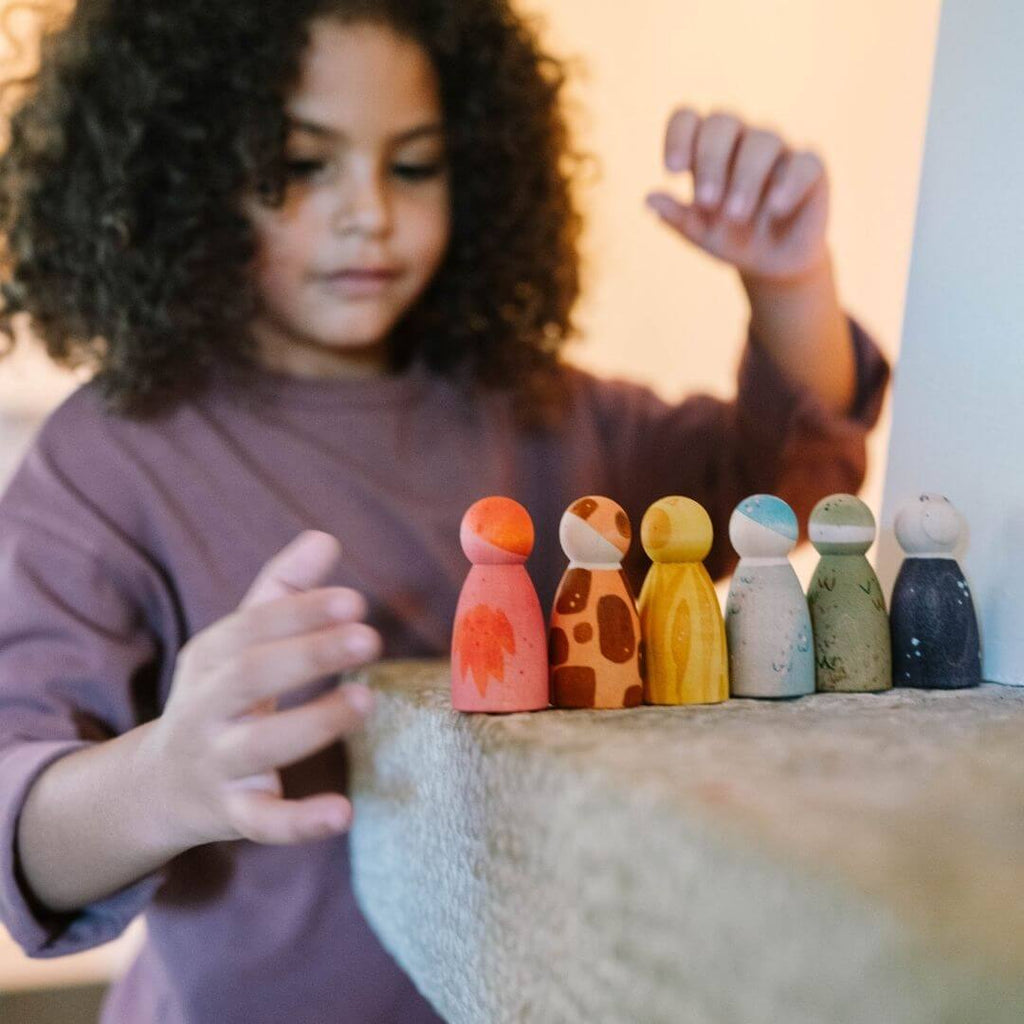Animal Crew Wooden Nins Set