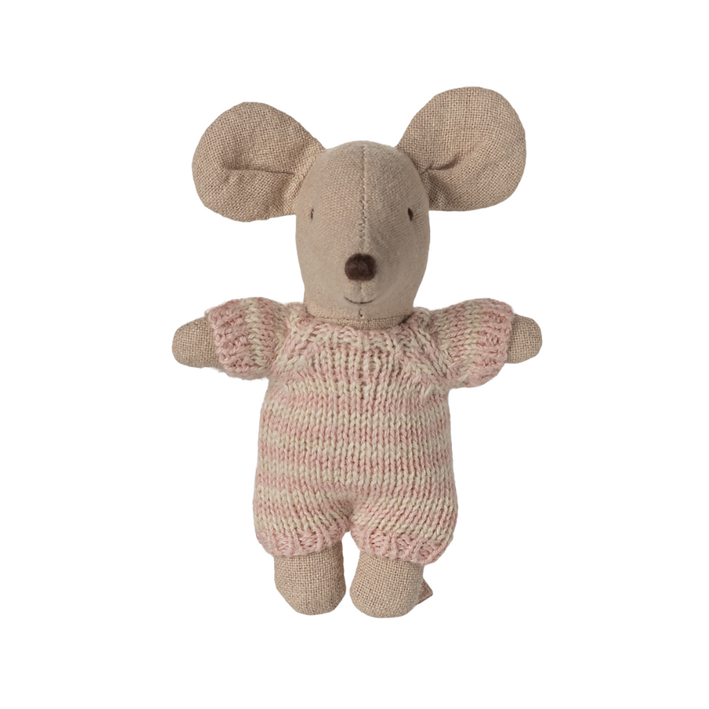 Baby Mouse in Carry Cot