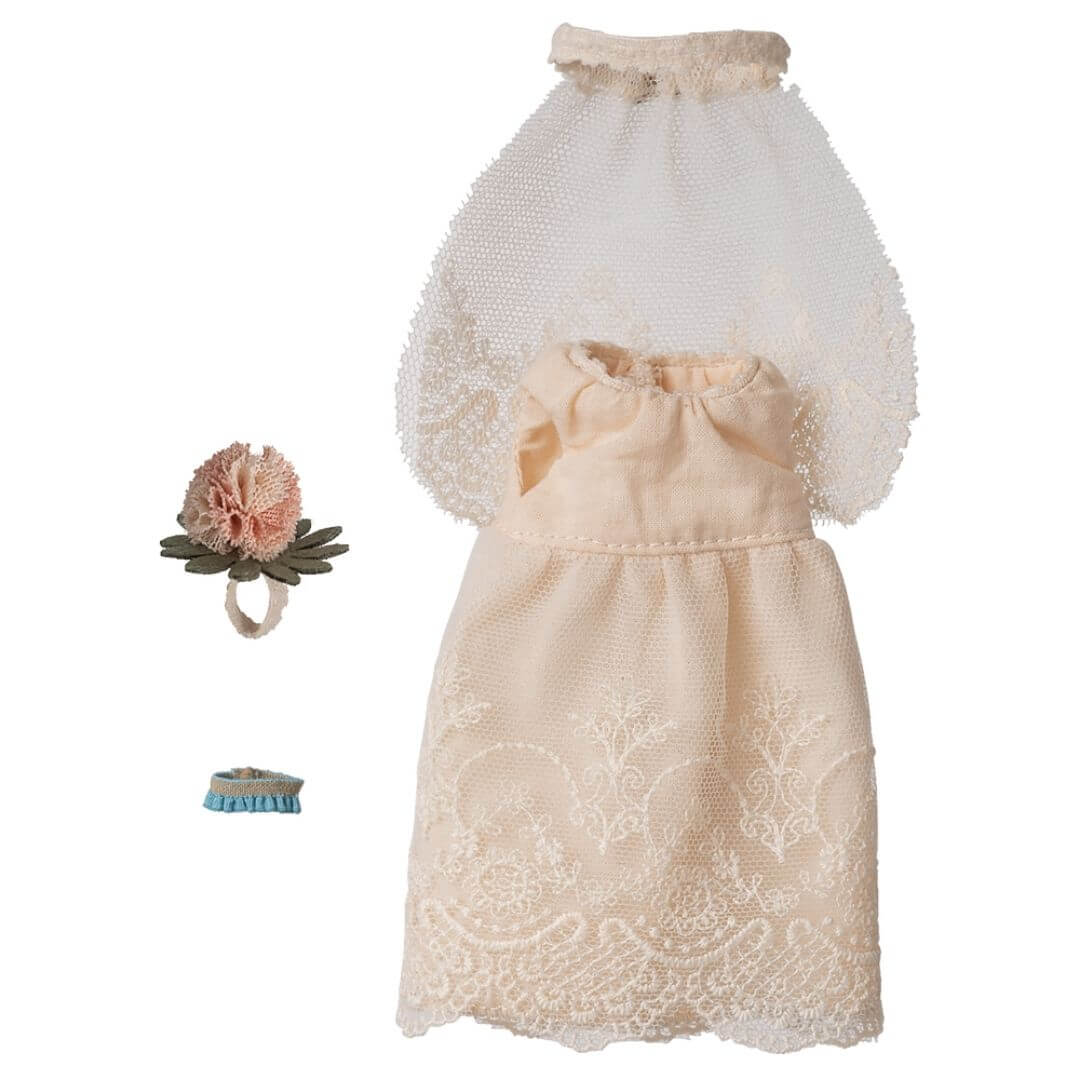 Wedding Dress for Mom Mouse