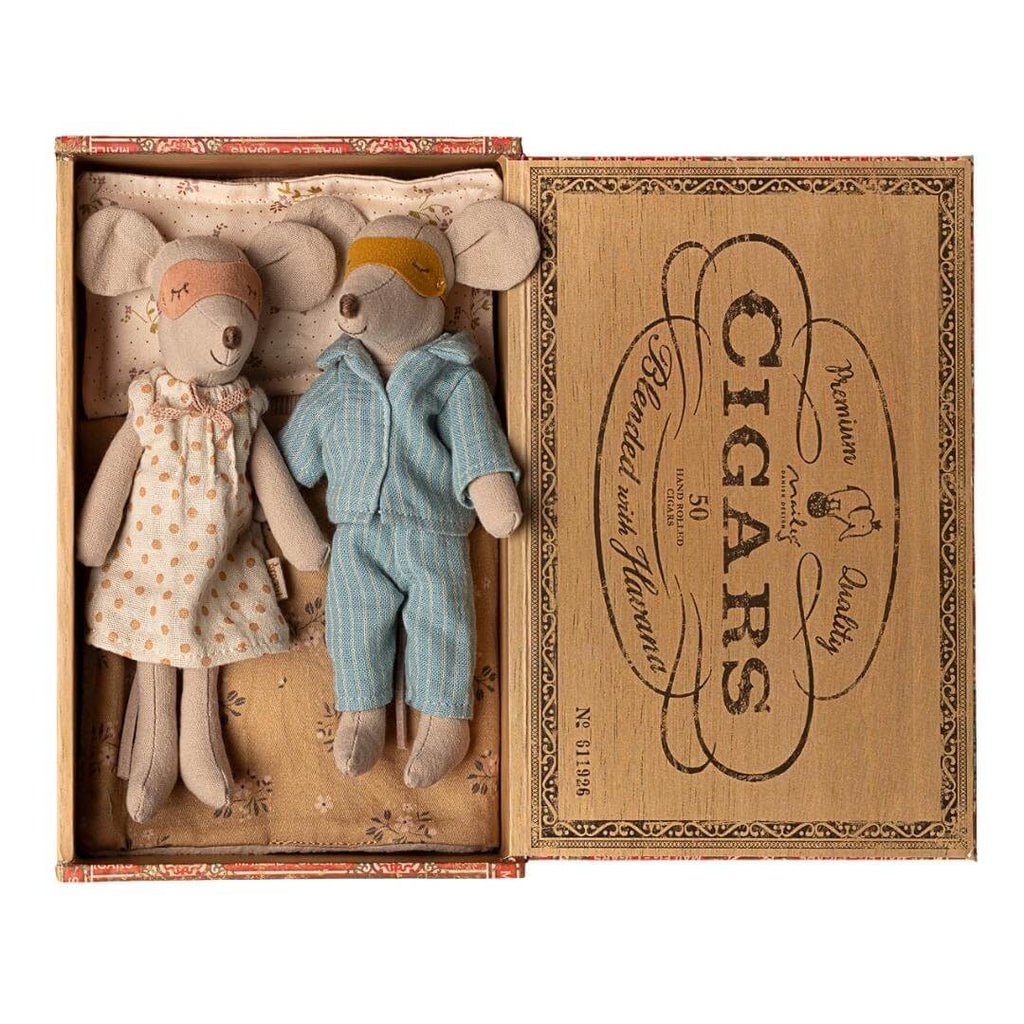Mom and Dad Mice in a Cigar Box