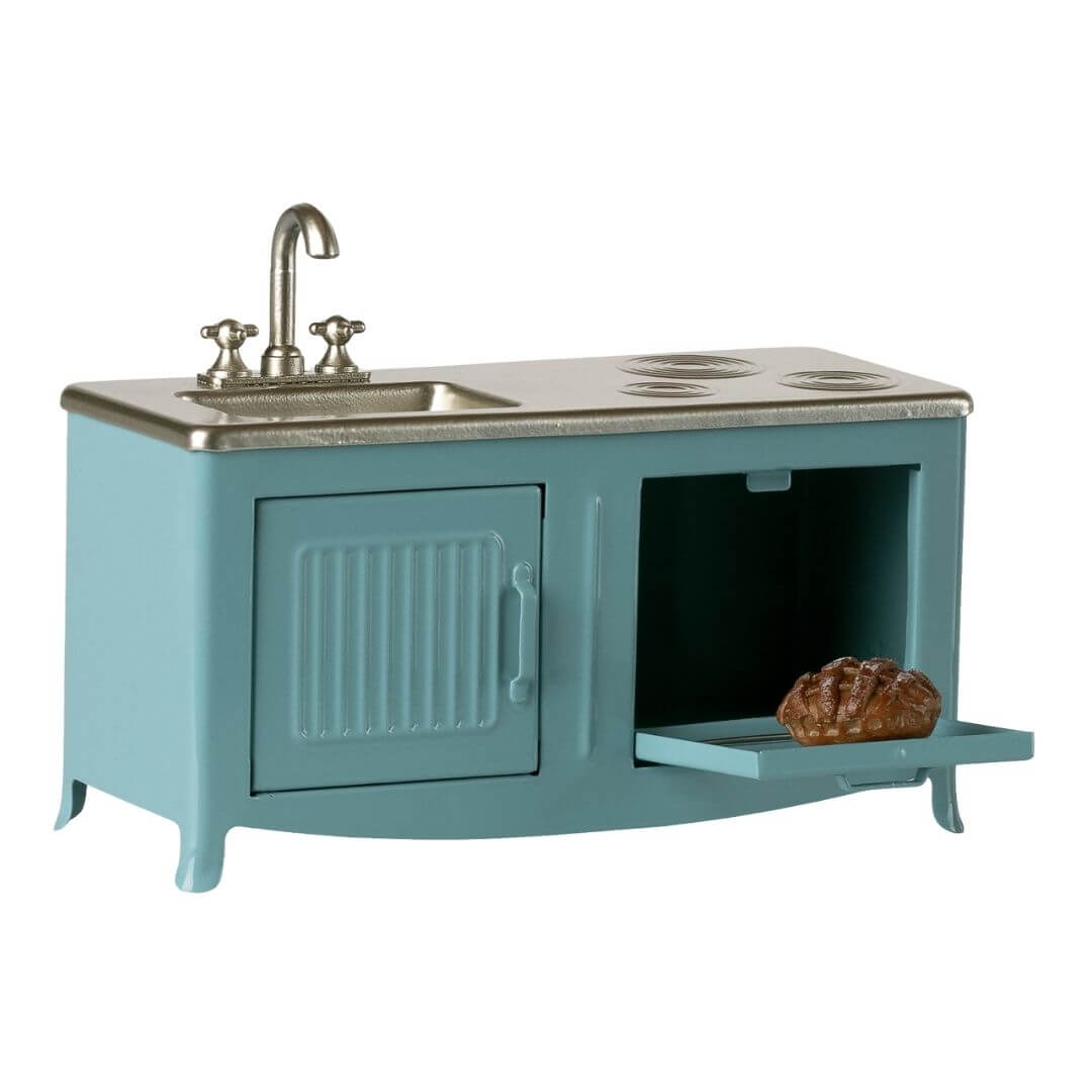 Vintage Mouse-Sized Kitchen - Blue or Mint