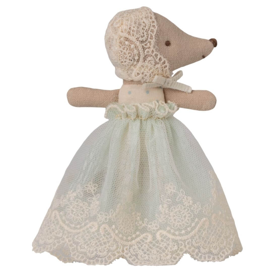 Sleepy-Wakey Baby Mouse in a Gown