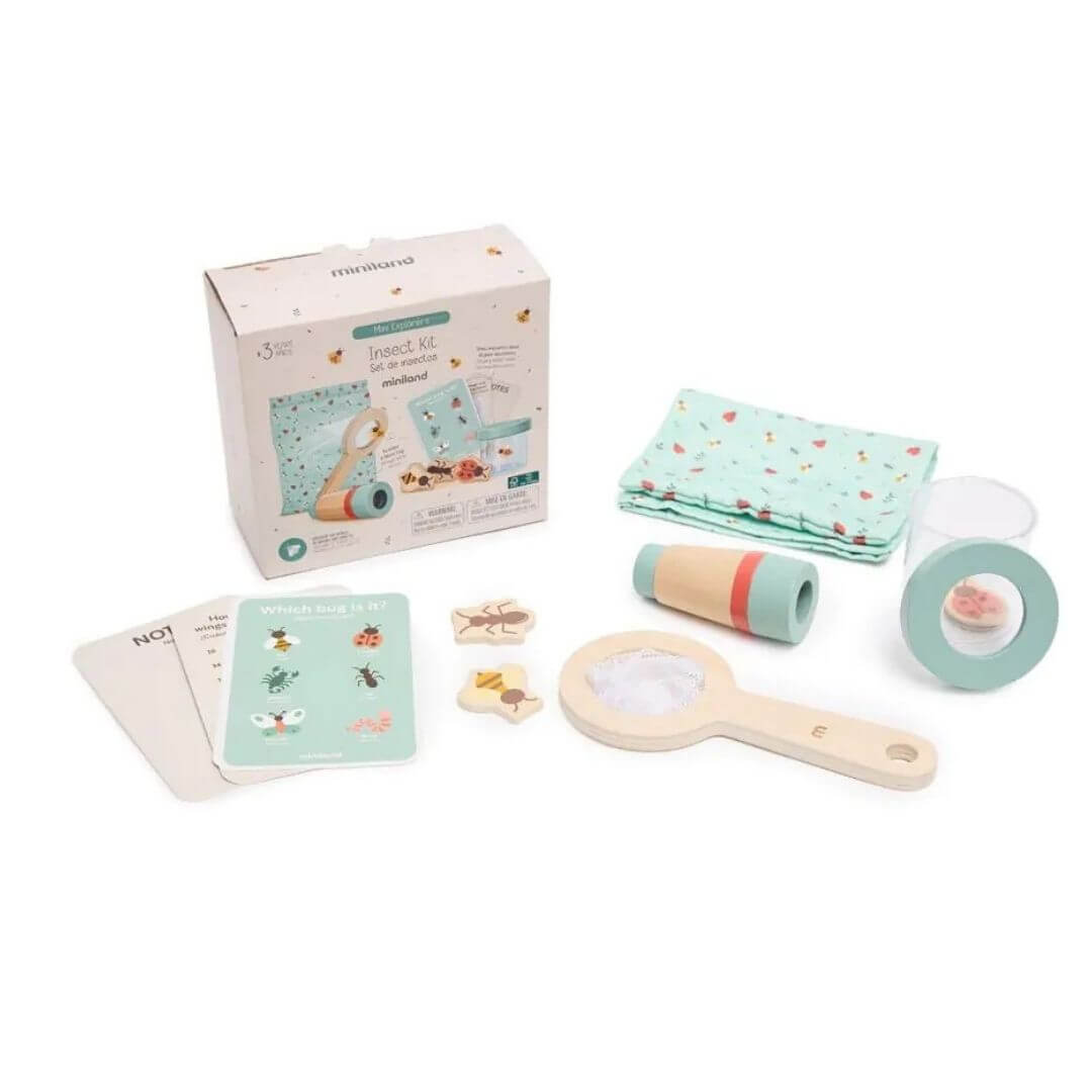 Wooden Insect Exploration Play Kit